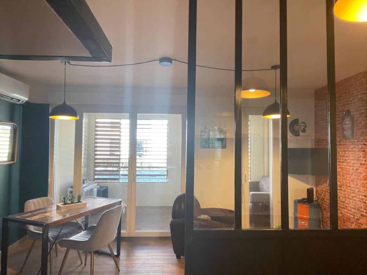 Appartement Et Garage Au Coeur De L'Isle Exterior foto